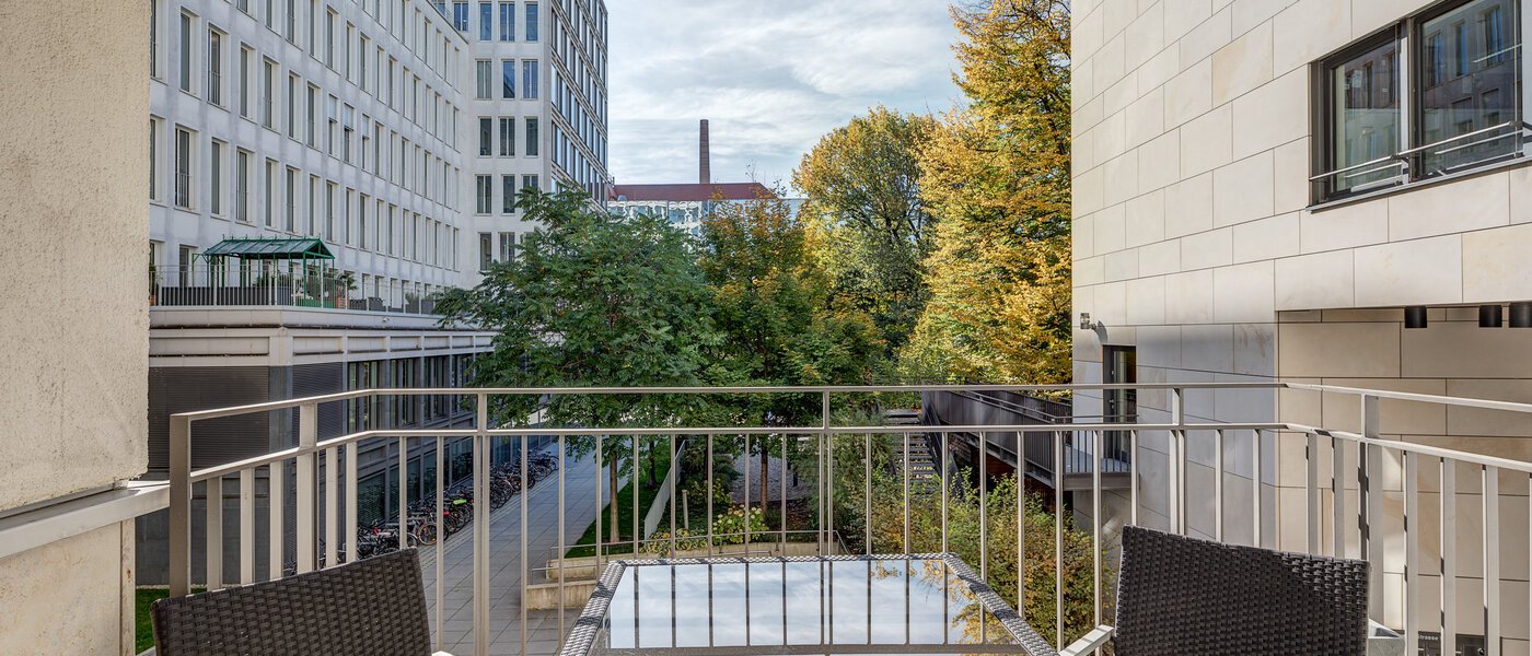квартира München Maxvorstadt 01 балкон 6689