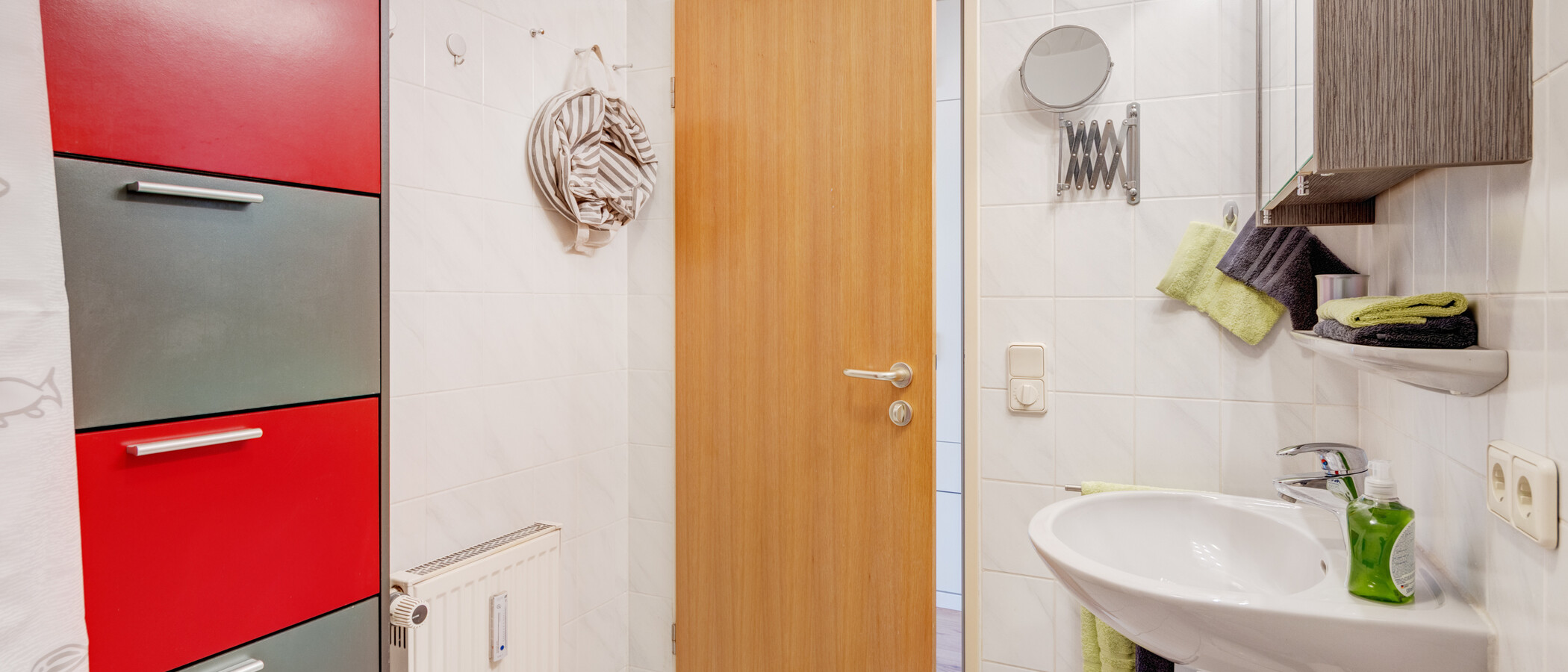 квартира с садом München Neuhausen 02 ванная комната 6696