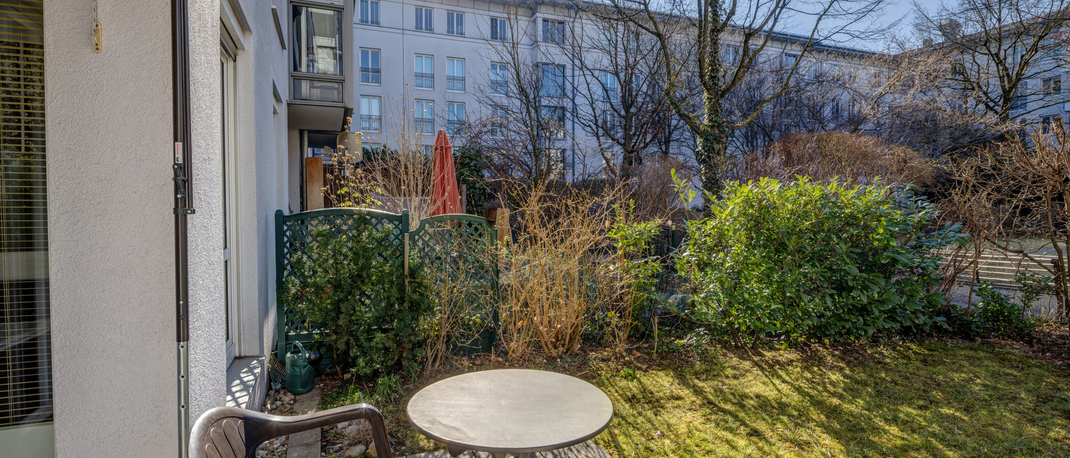 квартира с садом München Neuhausen 02 сад 6696