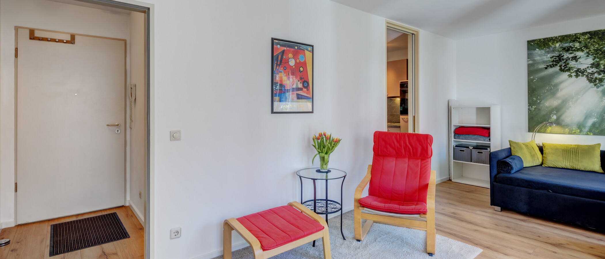 квартира с садом München Neuhausen 05 жилое пространство 6696