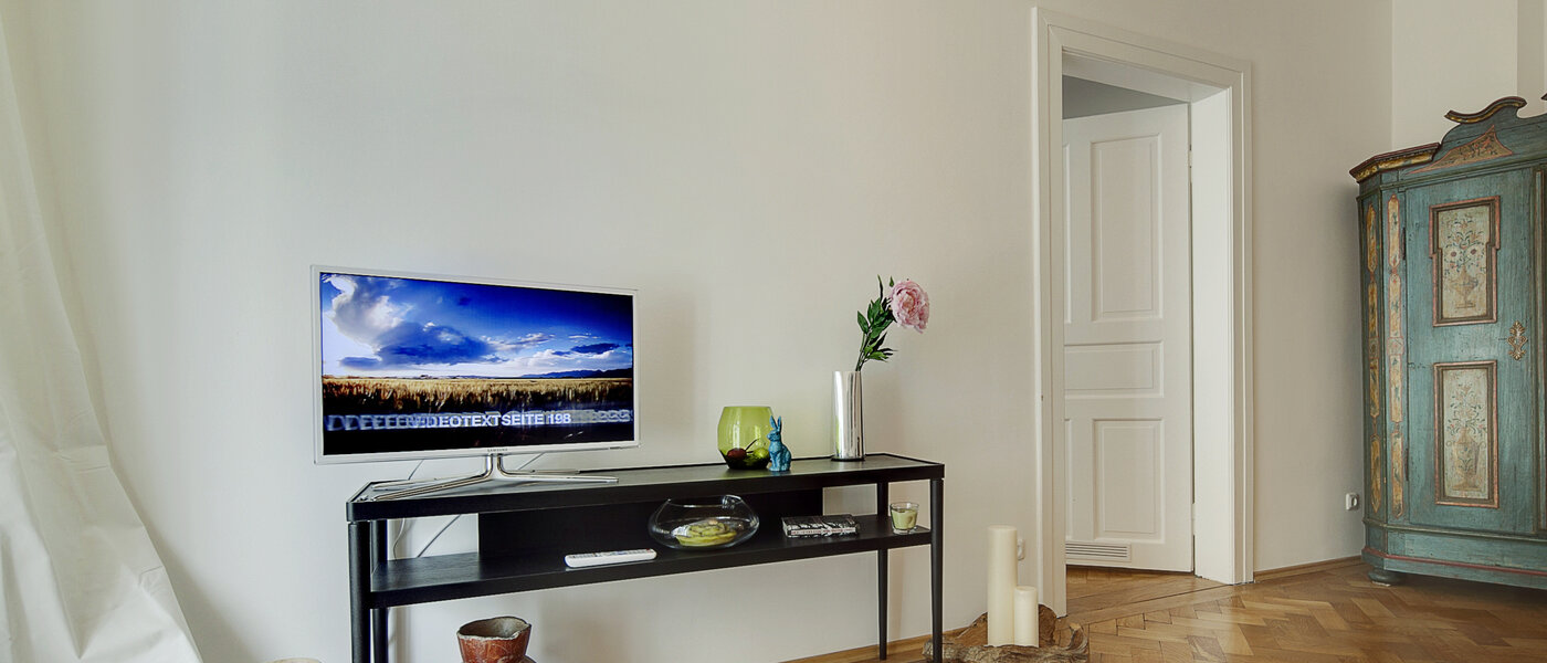 квартира München Neuhausen 03 гостиная 6715