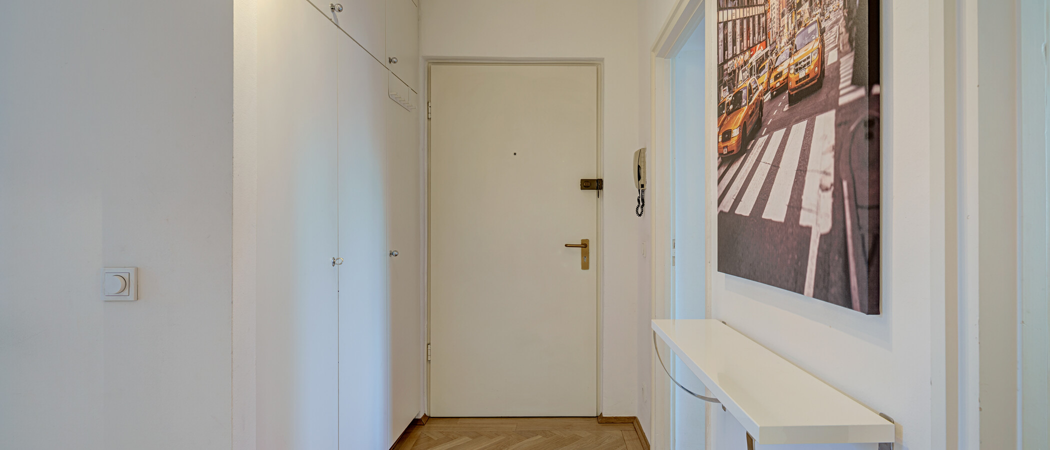 квартира München Schwabing-West (rund um den Bonner Platz) 04 коридор 6724