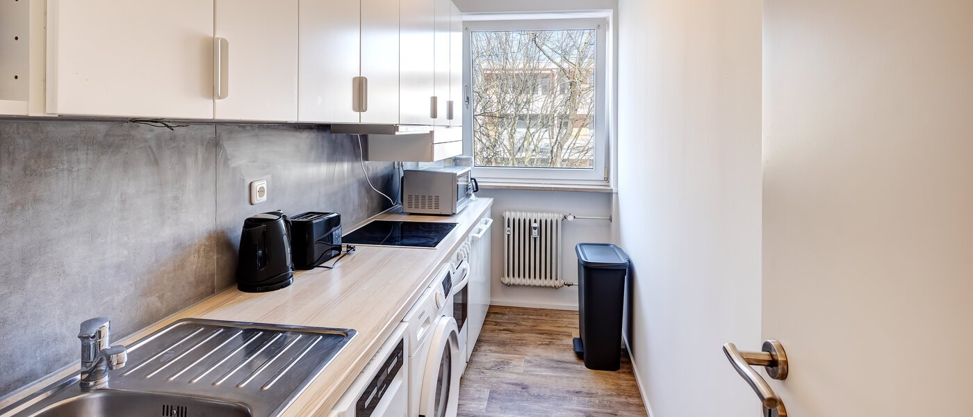 квартира München Oberföhring 01 кухня 6739