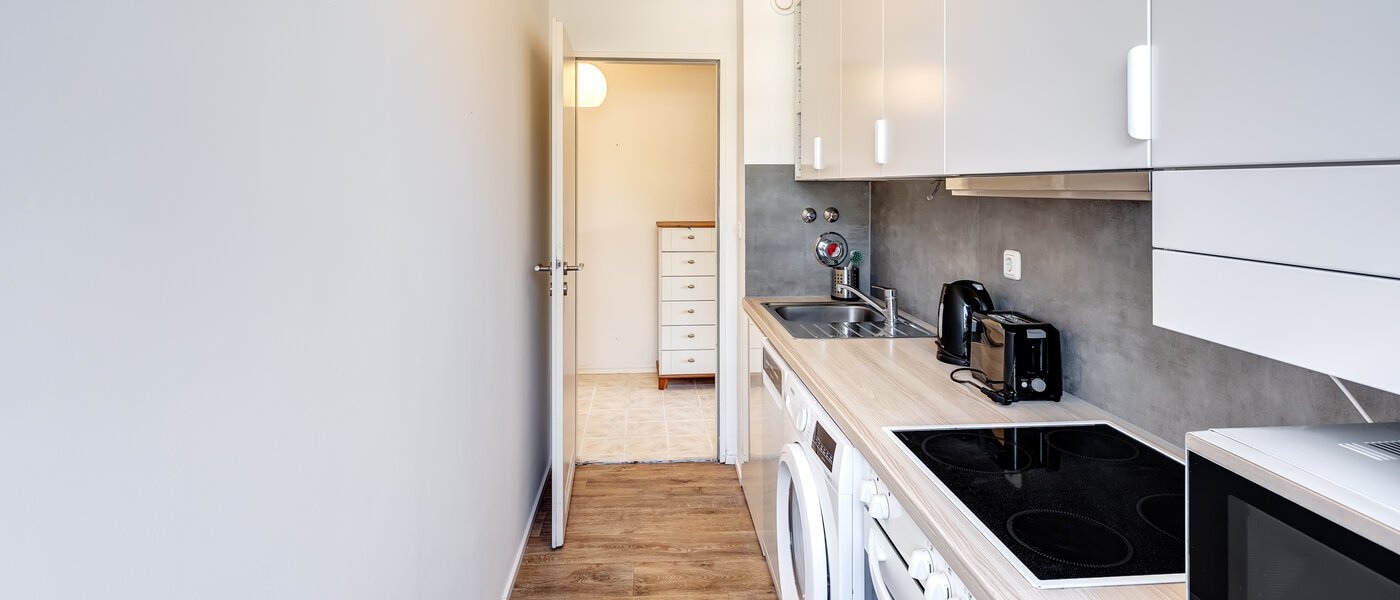 квартира München Oberföhring 02 кухня 6739