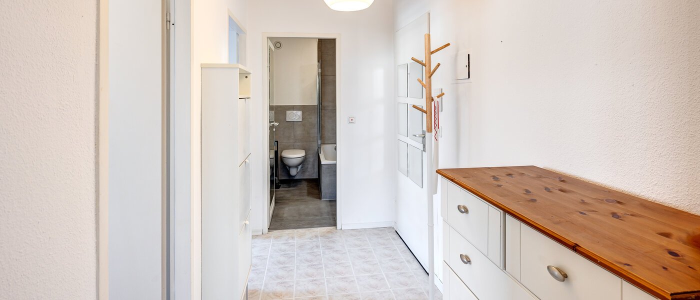 квартира München Oberföhring 01 коридор 6739