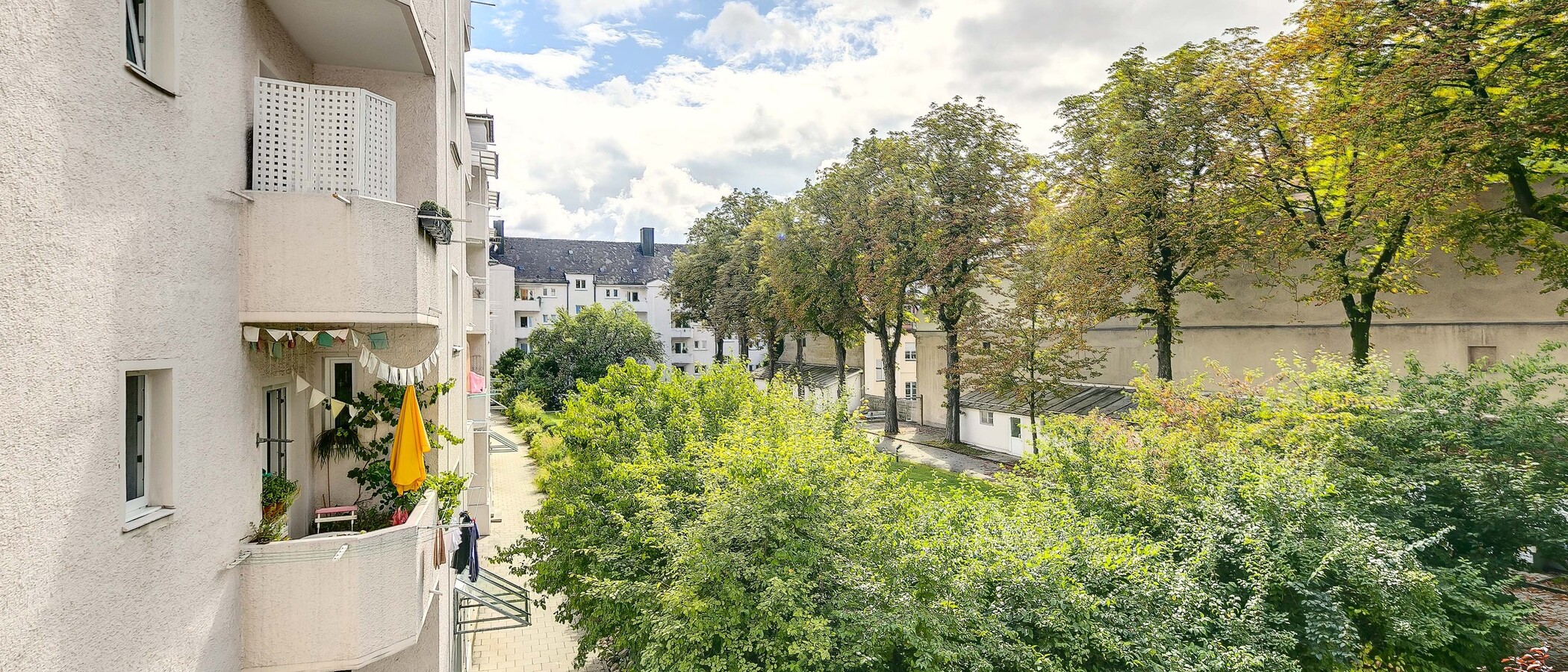квартира München Altbogenhausen 01 вид из окна 681
