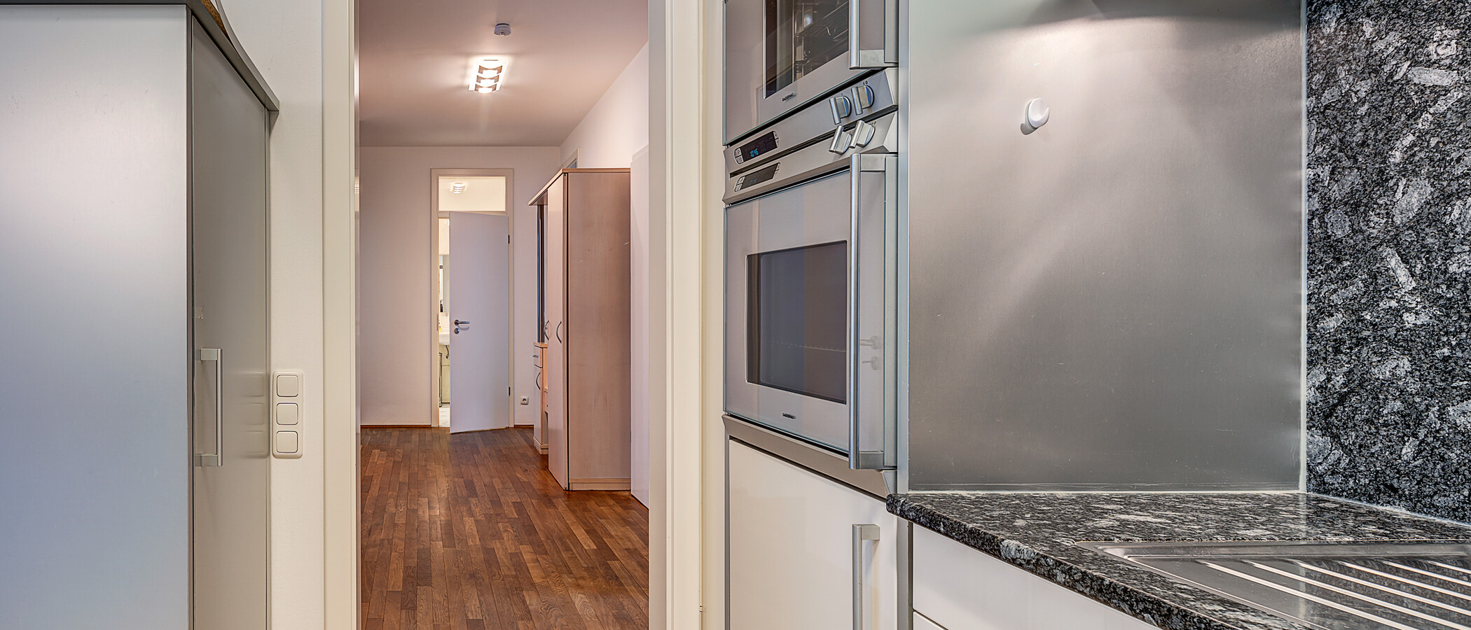 квартира München Lehel 05 кухня 6859