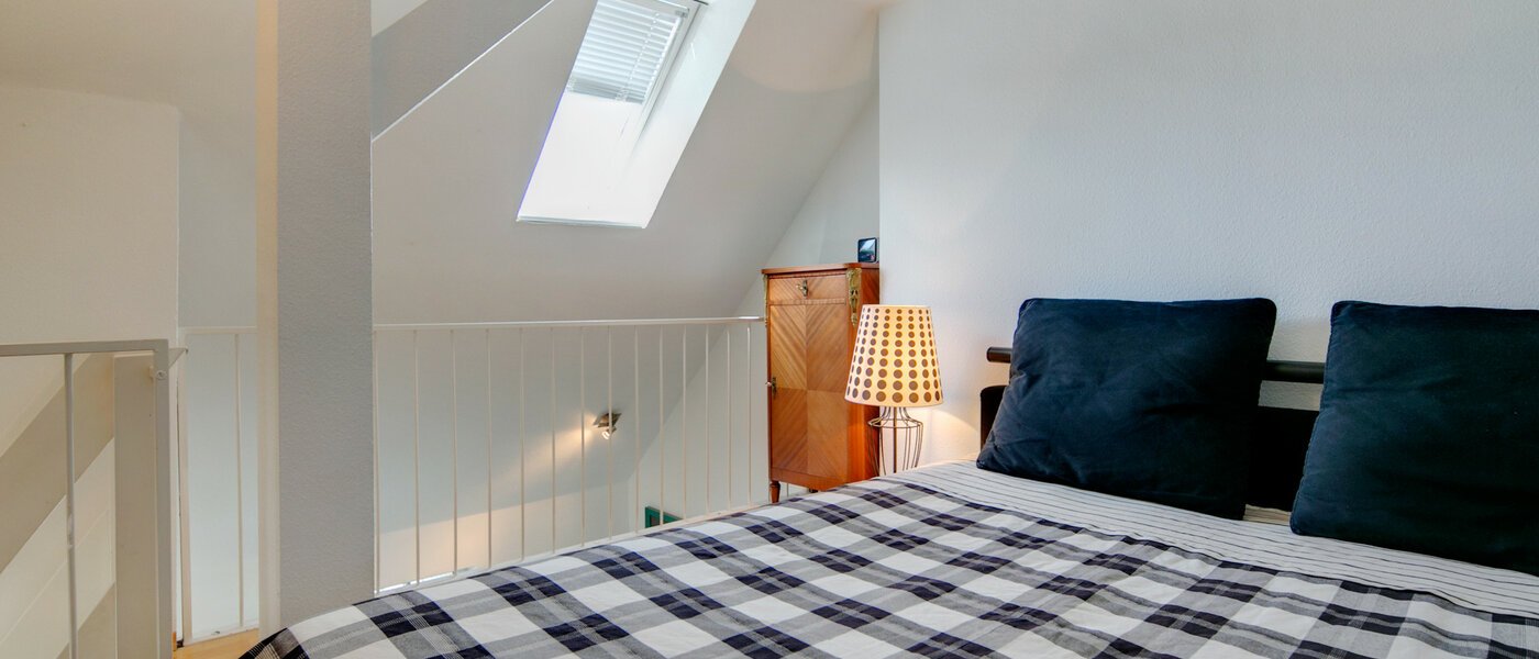 квартира-галерея München Nymphenburg 02 зона для сна 69