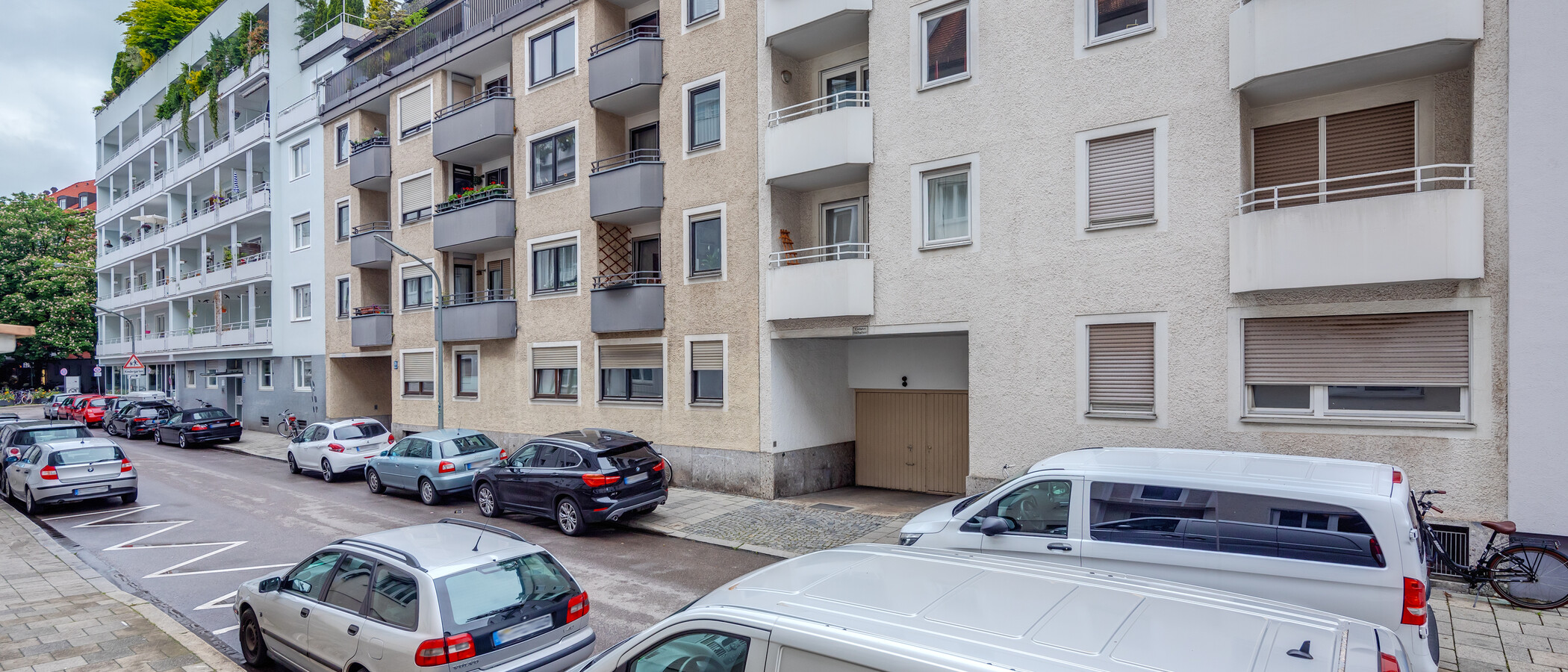 квартира München Schwabing-West (rund um den Hohenzollernplatz) 03 вид из окна 6915