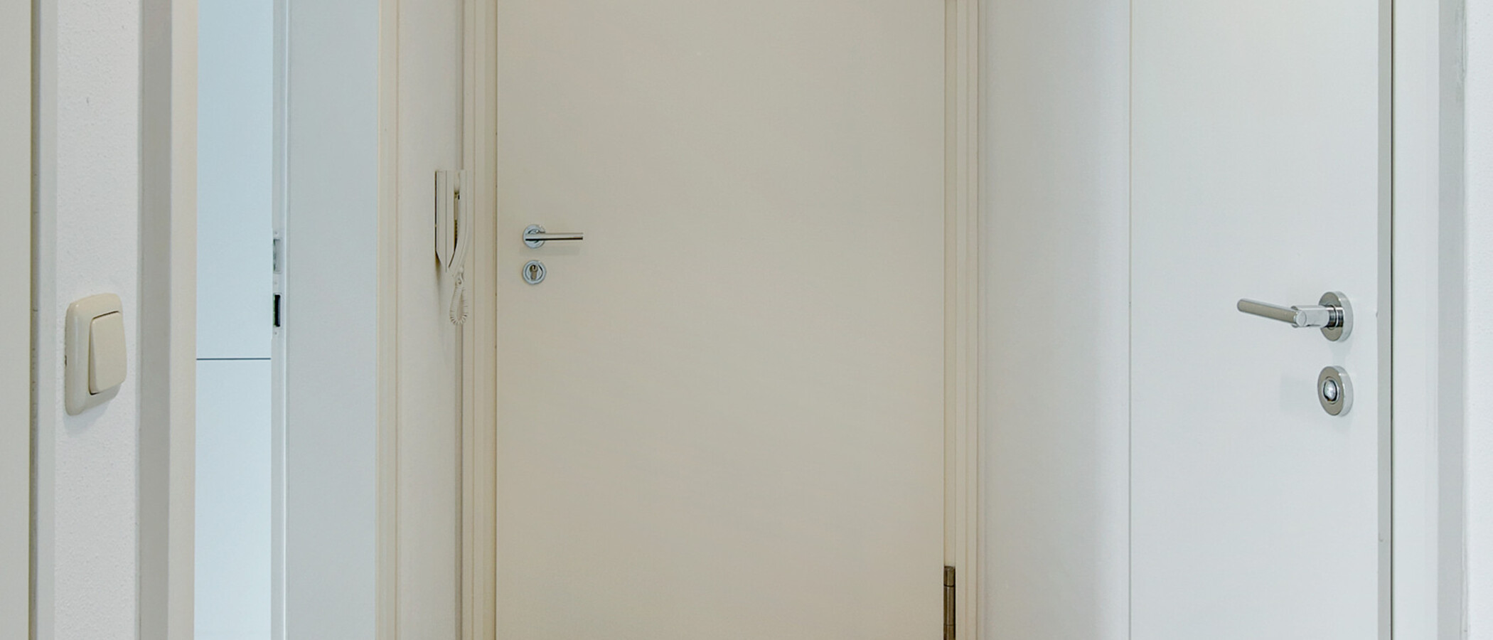 квартира München Schwabing-Nord (zw. Belgrad- & Leopoldstraße) 05 коридор 6928