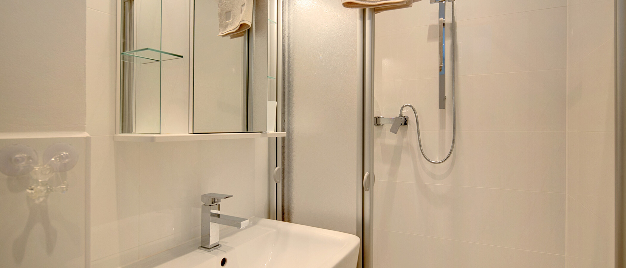 квартира München Haidhausen 01 ванная комната 6958