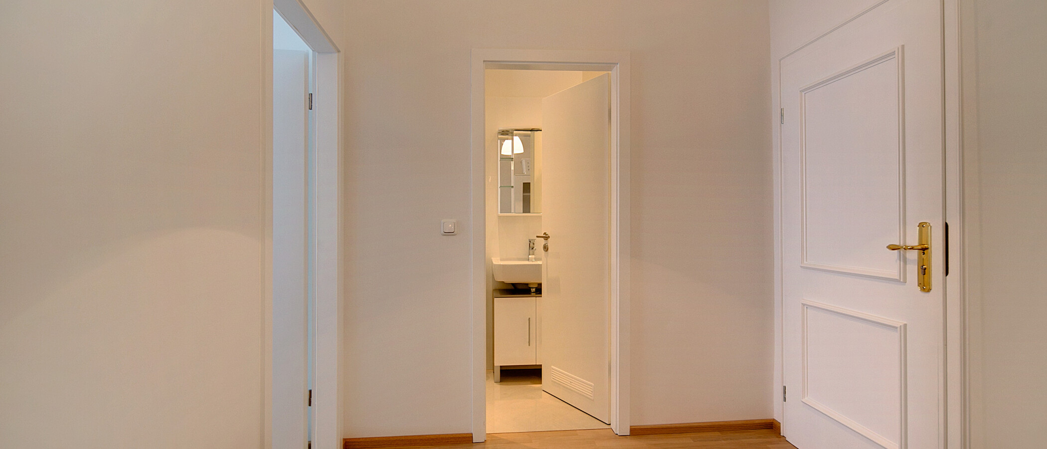 квартира München Haidhausen 01 коридор 6958