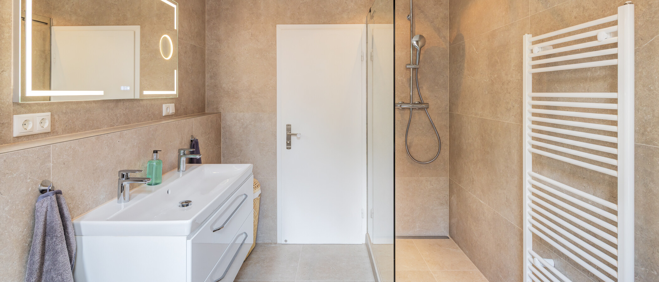 квартира München Haidhausen 02 ванная комната 6981