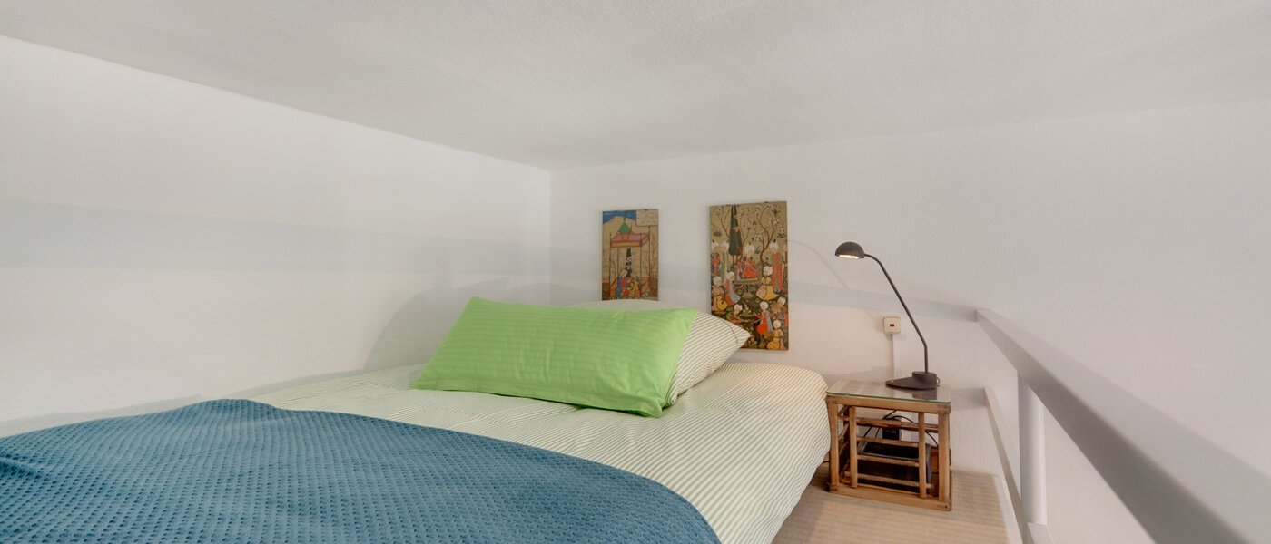 квартира München Glockenbachviertel 06 гостевая комната 6991