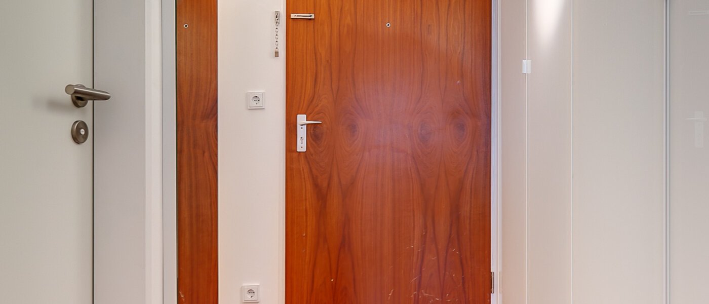 квартира München Milbertshofen 02 коридор 7016