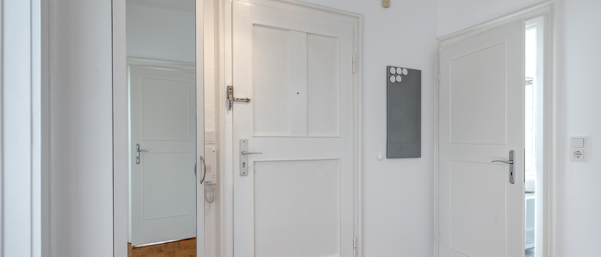 квартира München Schwabing 02 коридор 7034