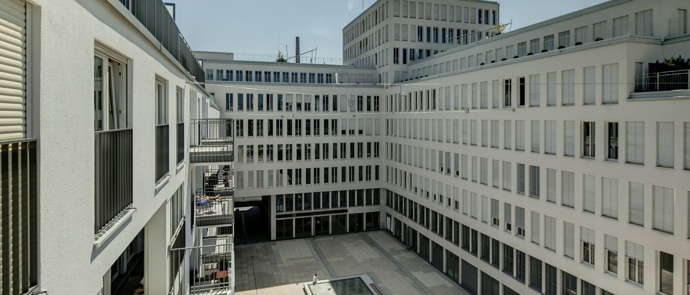 квартира München Maxvorstadt 02 вид из окна 7037