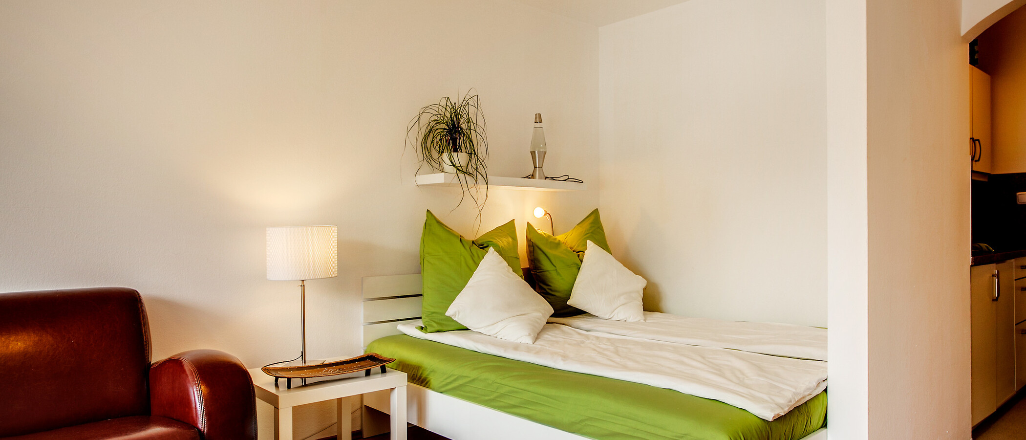 квартира München Arabellapark 03 гостиная 7076