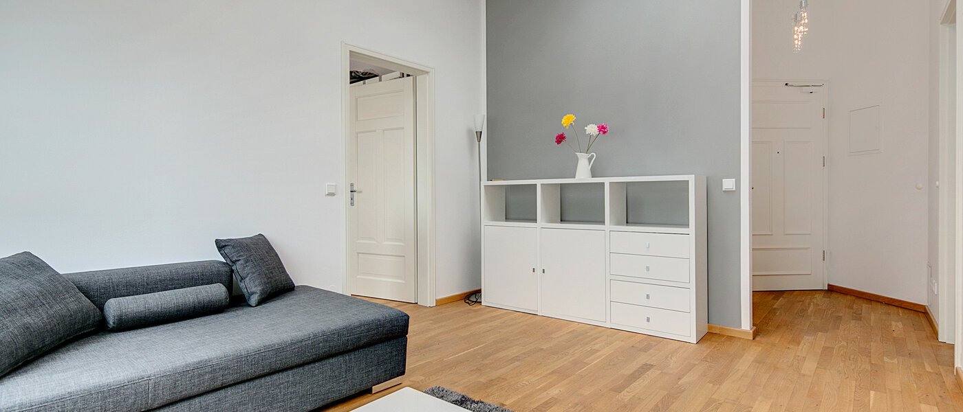 мансардная квартира München Neuhausen 04 гостиная 7084