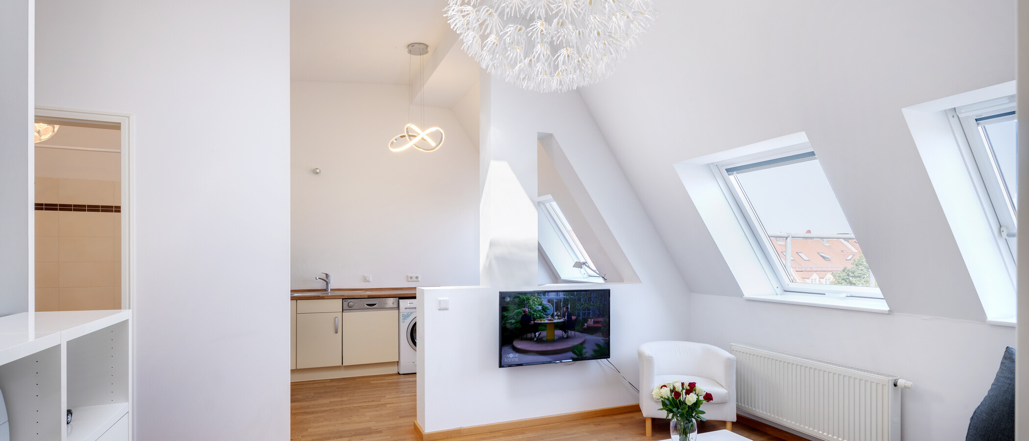 мансардная квартира München Neuhausen 04 жилое пространство 7084