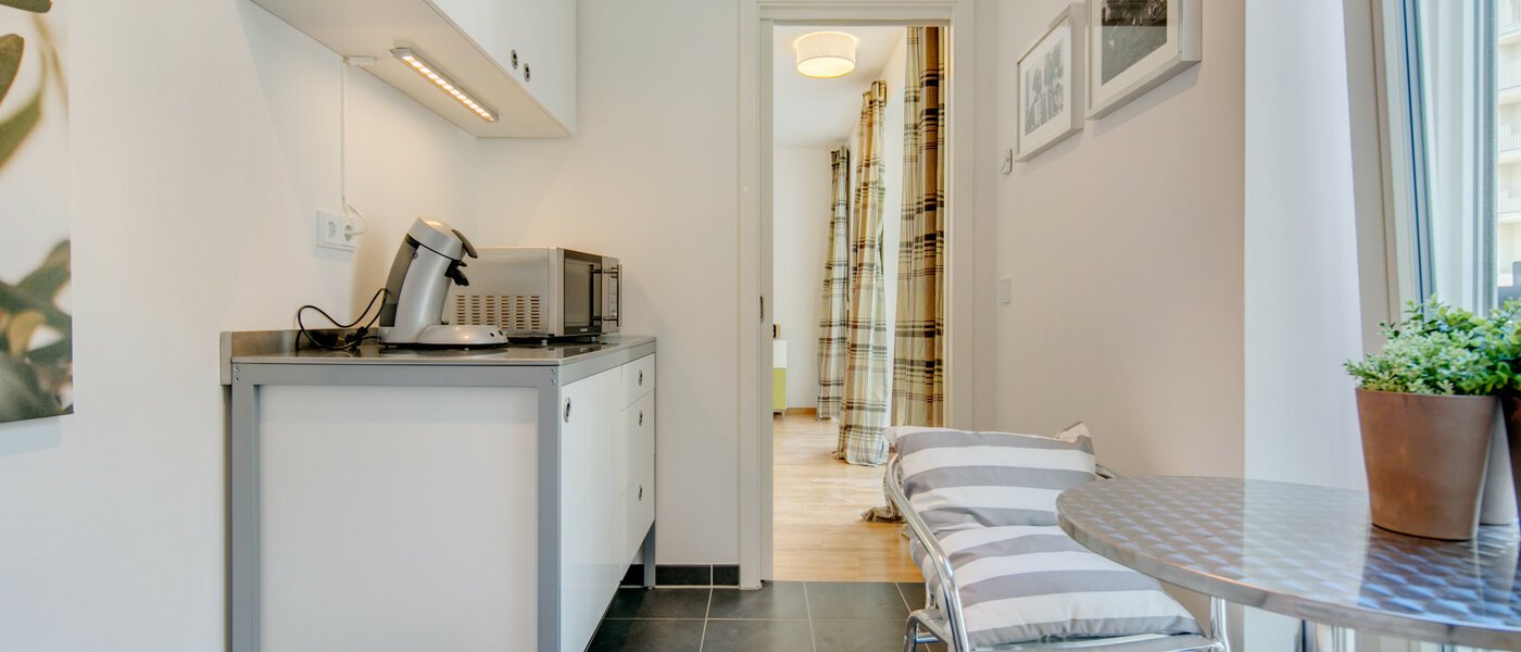 квартира München Maxvorstadt 03 кухня 7104