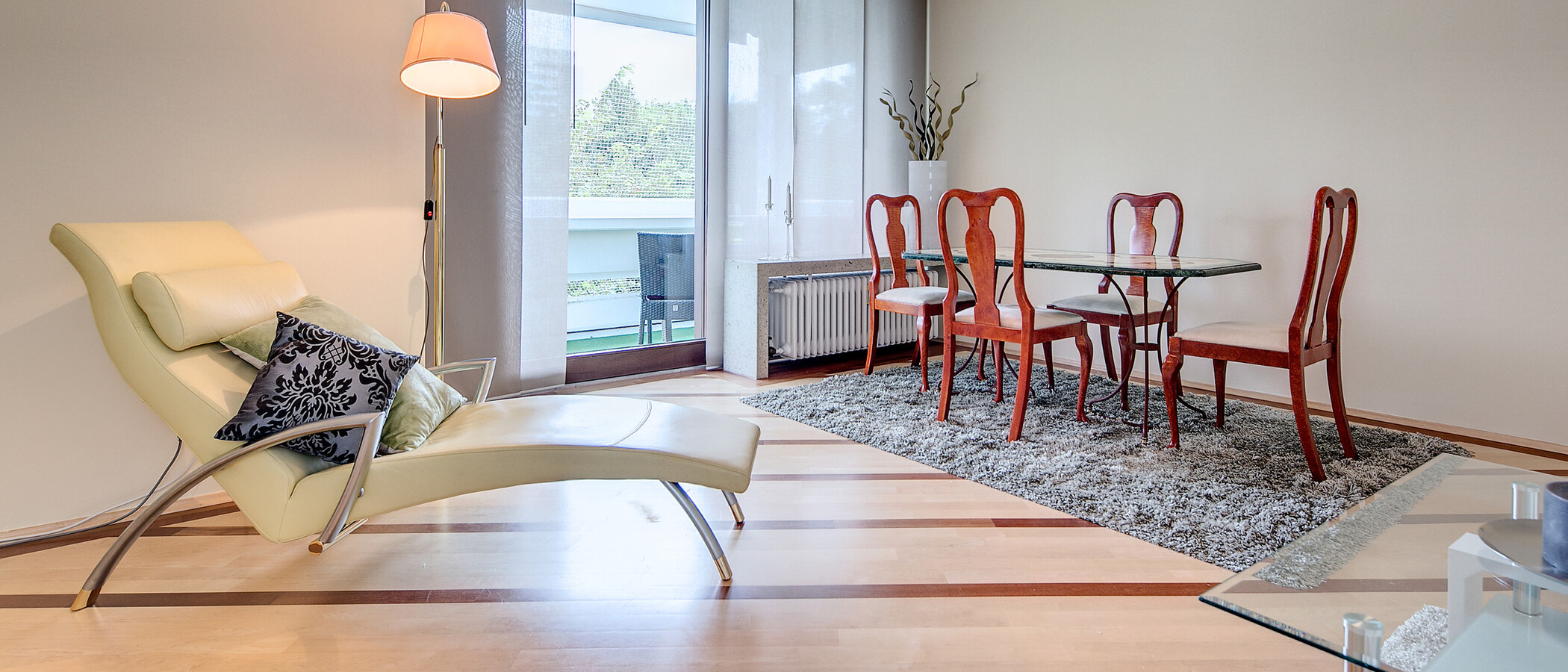 квартира München Arabellapark 03 гостиная 7141