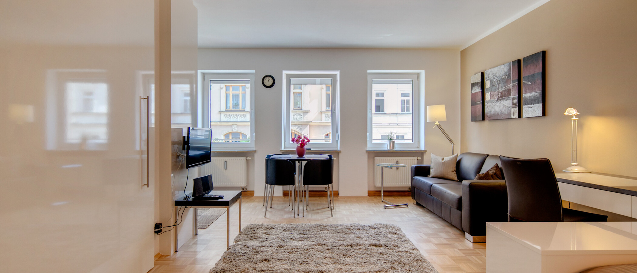 квартира München Maxvorstadt - Westen 06 гостиная 7187