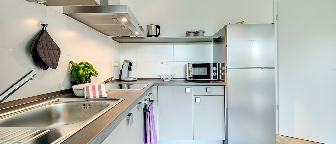 квартира München Moosach 02 кухня 7228