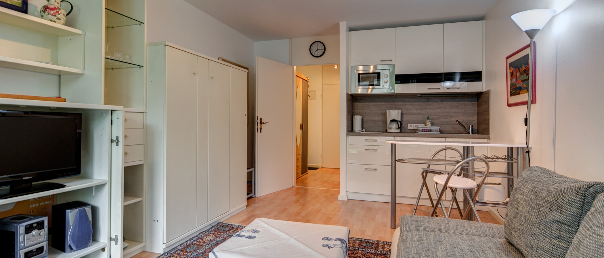 квартира München Haidhausen 02 гостиная 726