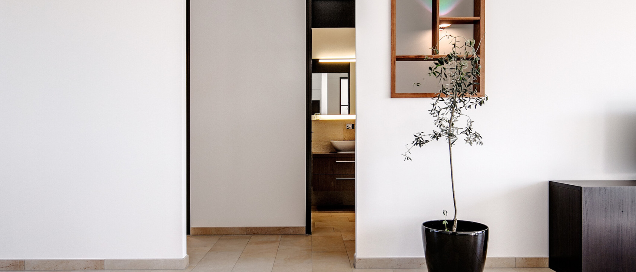 мансардная квартира München Arabellapark 03 коридор 7279