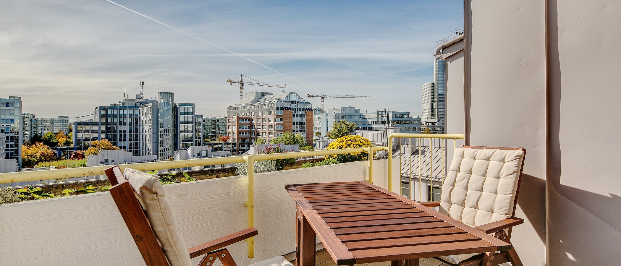 мансардная квартира München Arabellapark 03 терраса 7279