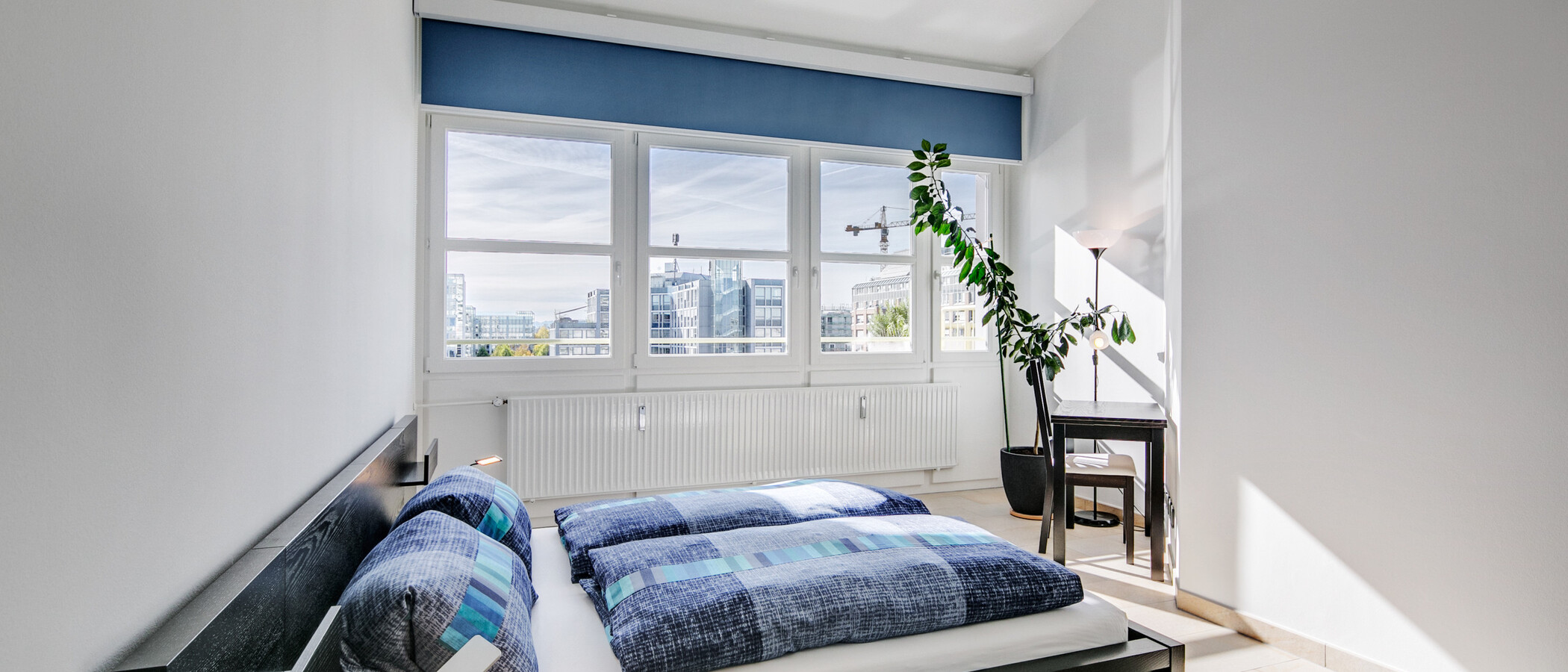 мансардная квартира München Arabellapark 01 спальная 7279