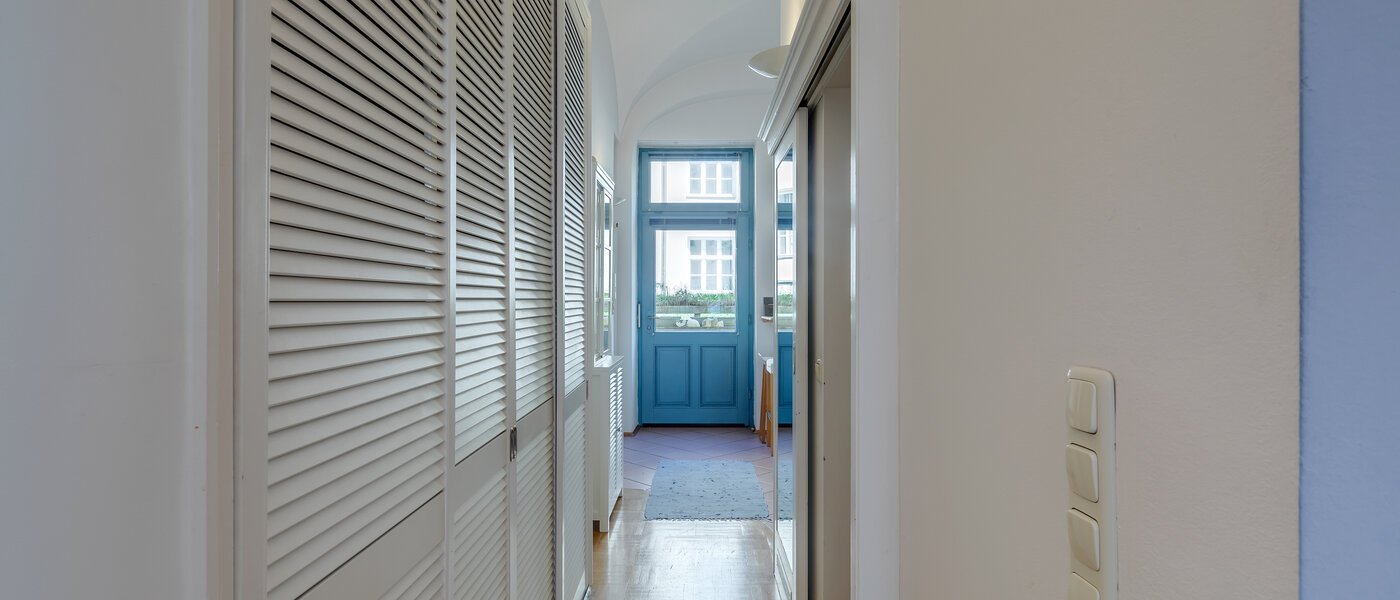 квартира München Schwabing-West 02 коридор 7299