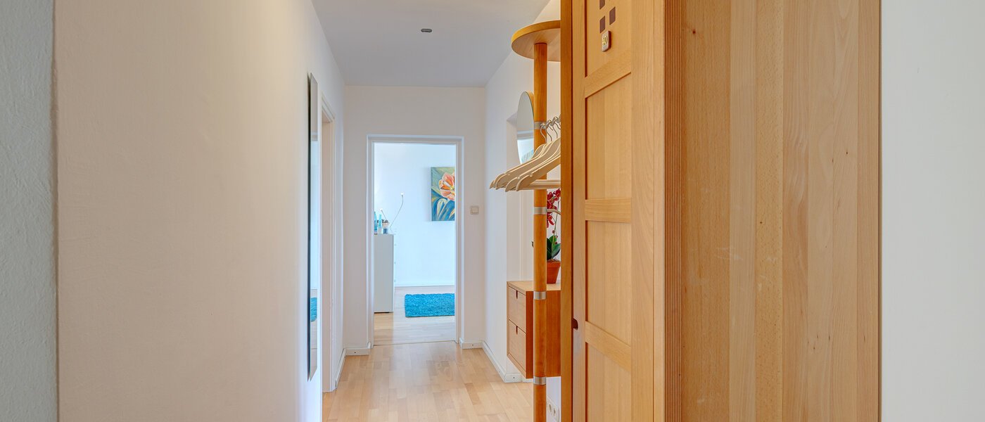 квартира München Bogenhausen 02 коридор 7308