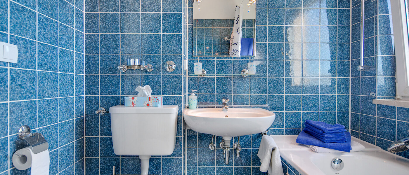 квартира München Neuperlach 02 ванная комната 7310