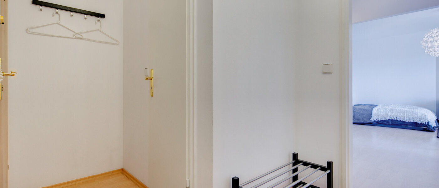 квартира München Neuperlach 02 коридор 7310