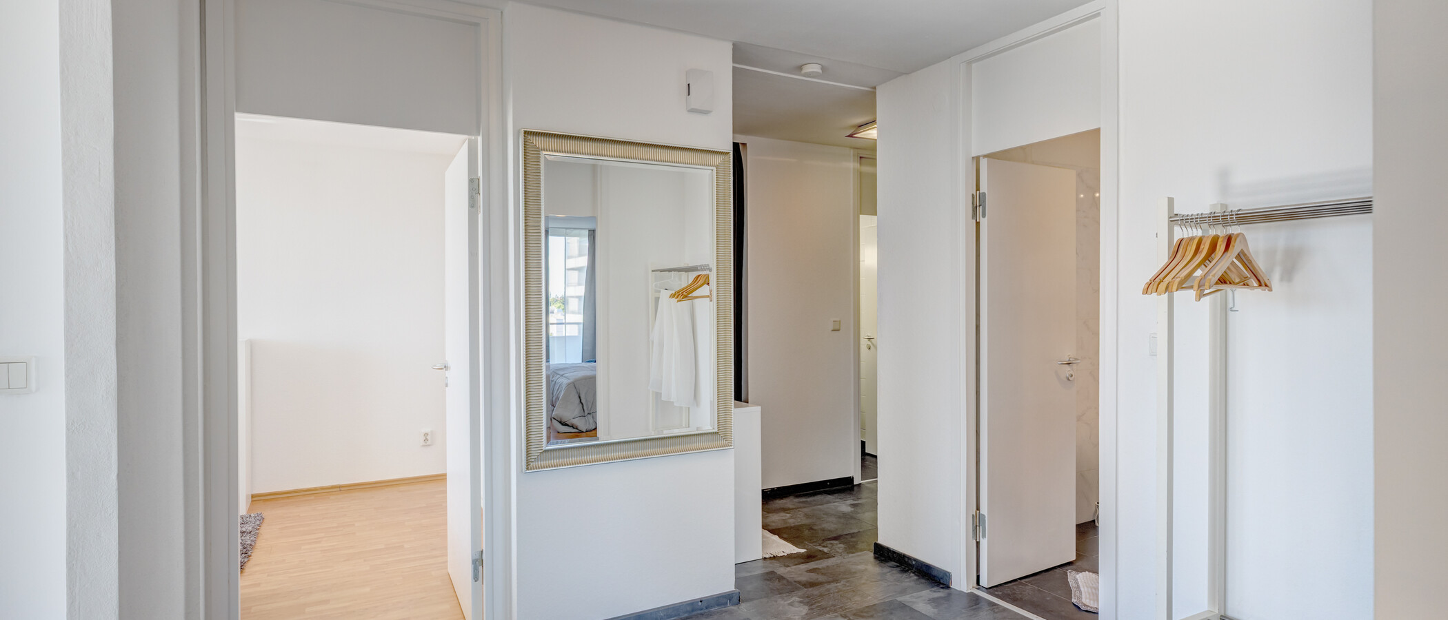 квартира München Schwabing-West 01 коридор 7349
