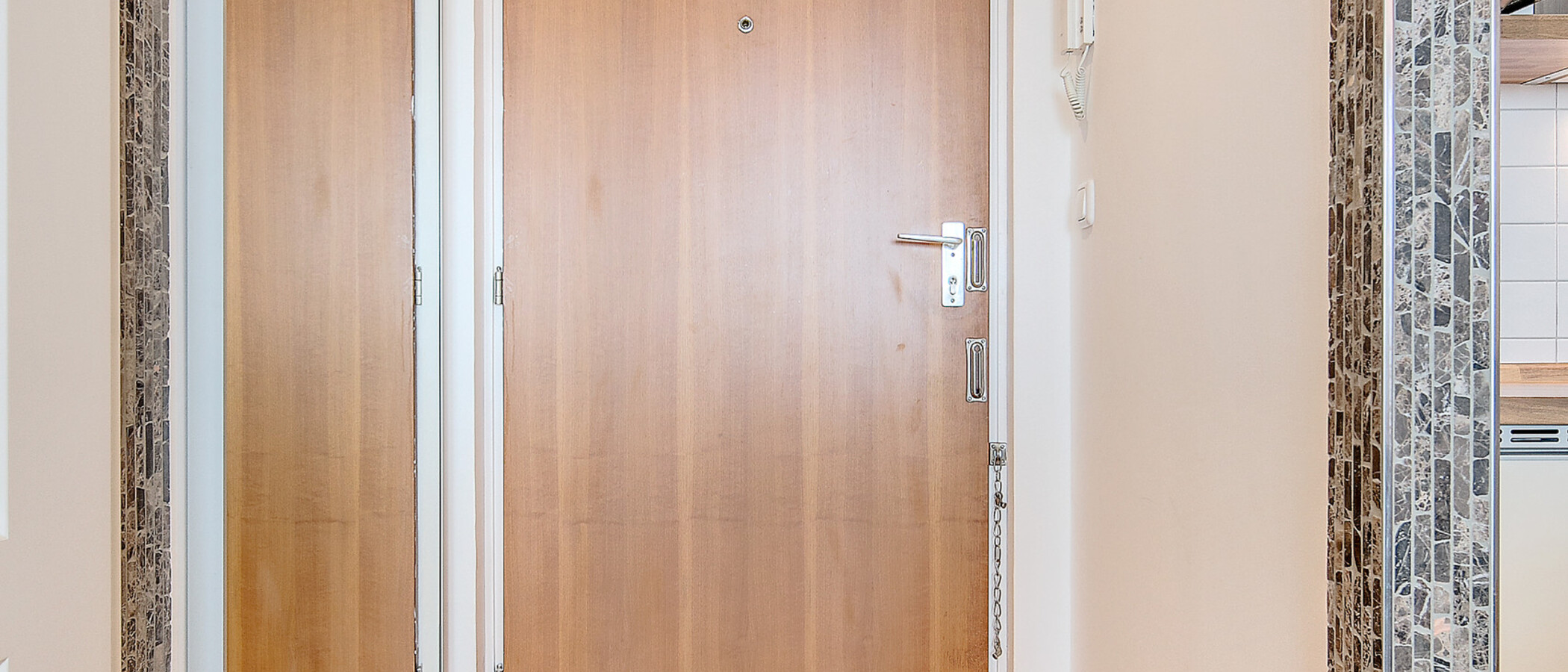 квартира München Johanneskirchen 01 коридор 7350