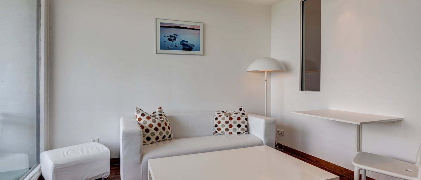 квартира München Olympiazentrum 01 гостиная 7356