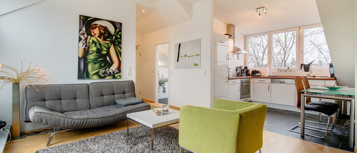 мансардная квартира München Untermenzing 04 гостиная 7372