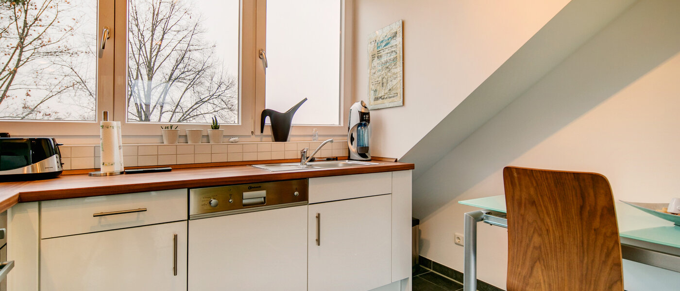 мансардная квартира München Untermenzing 03 кухня 7372