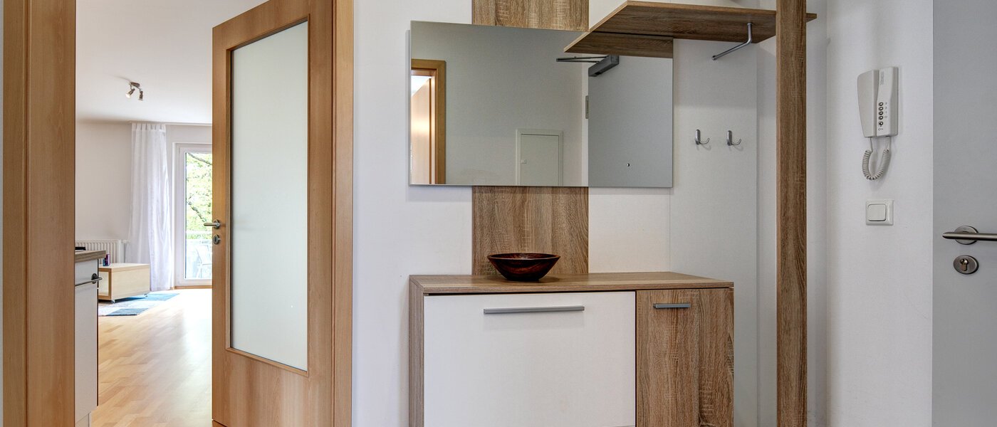 квартира München Untermenzing 02 коридор 7394