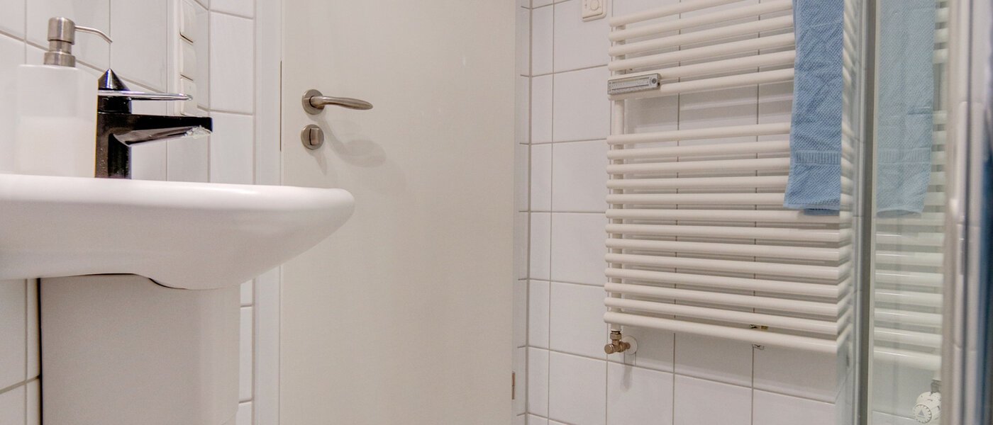 двухэтажная квартира München Fasanerie 03 2-я ванная комната 7475