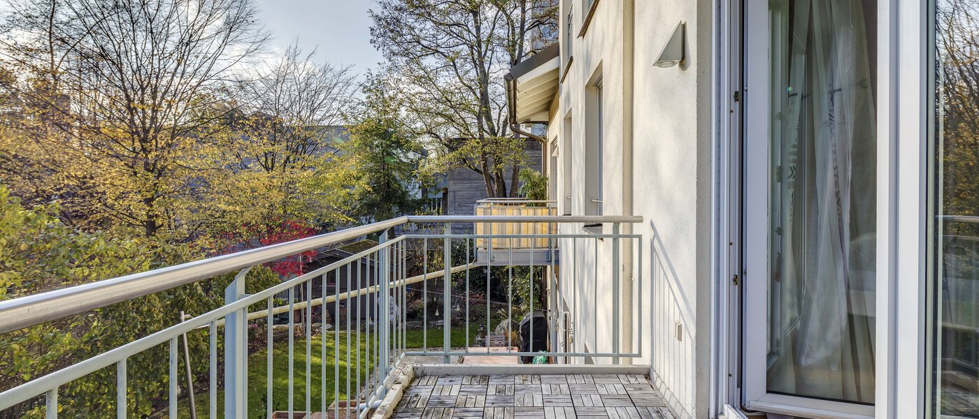 двухэтажная квартира München Fasanerie 01 балкон 7475