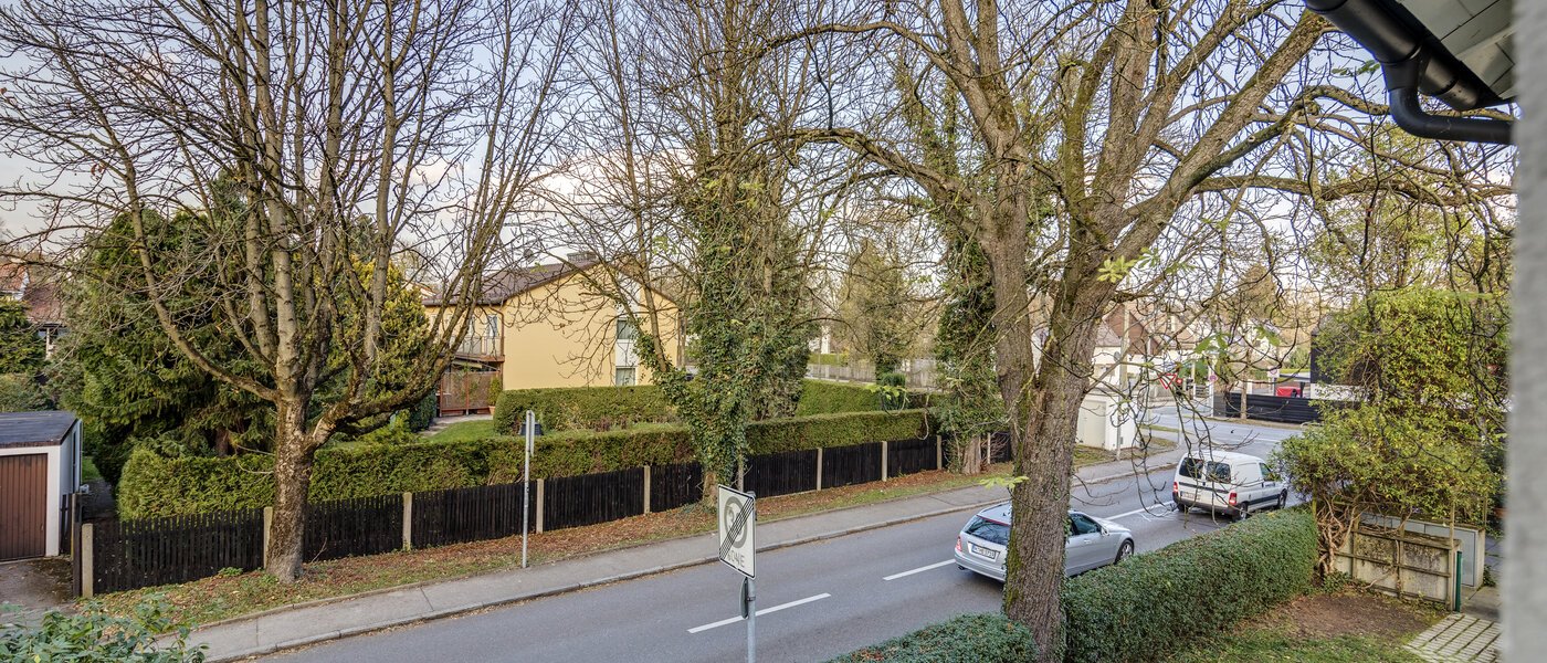 двухэтажная квартира München Fasanerie 08 вид из окна 7475