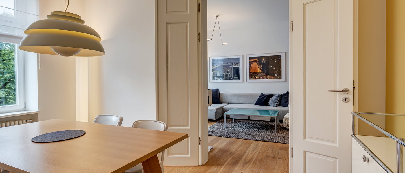 квартира München Altstadt 01 столовая 7478