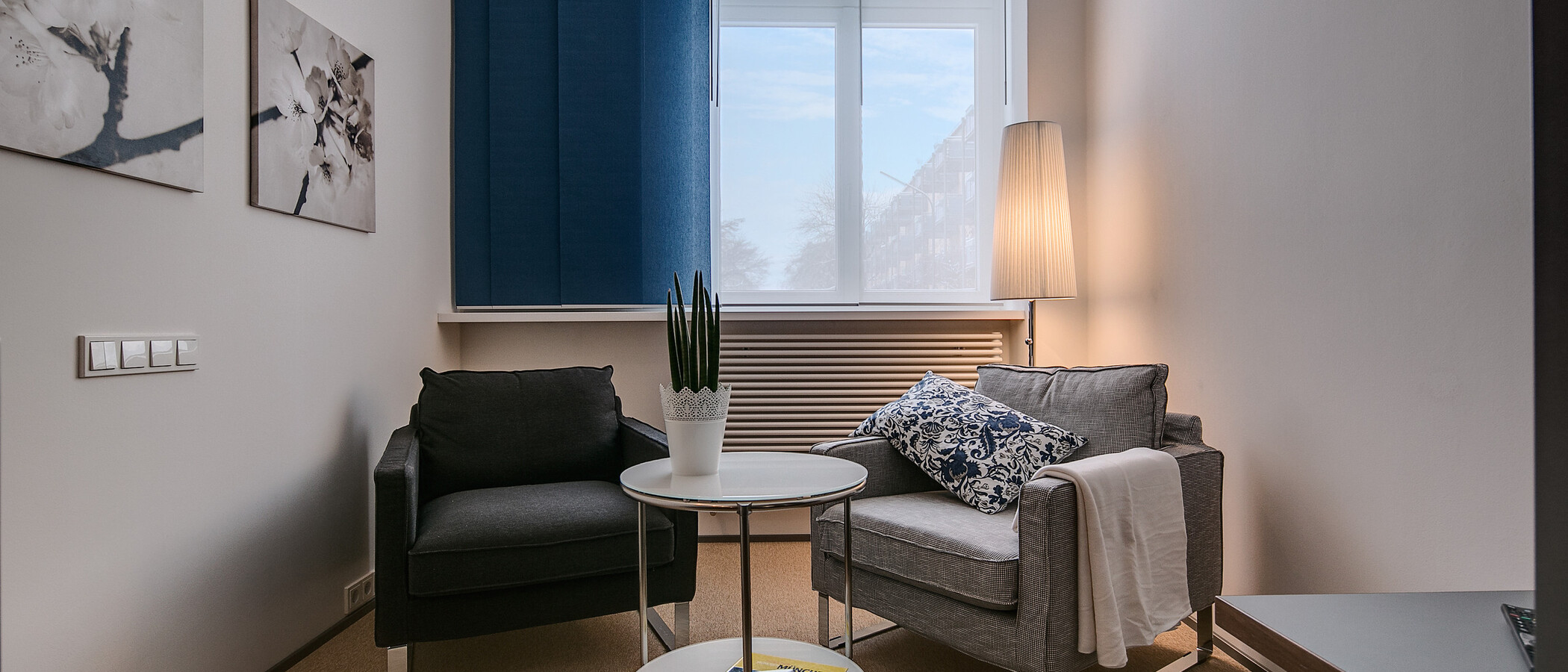 квартира München Parkstadt Bogenhausen 01 гостиная 7491