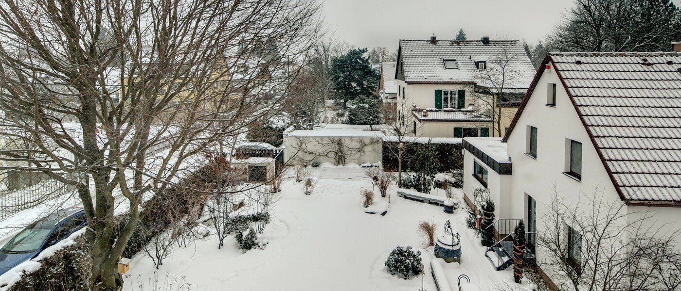 мансардная квартира München Trudering 01 вид из окна 7503