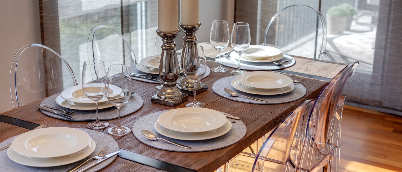 квартира München Schwabing-West 01 обеденная зона 7518