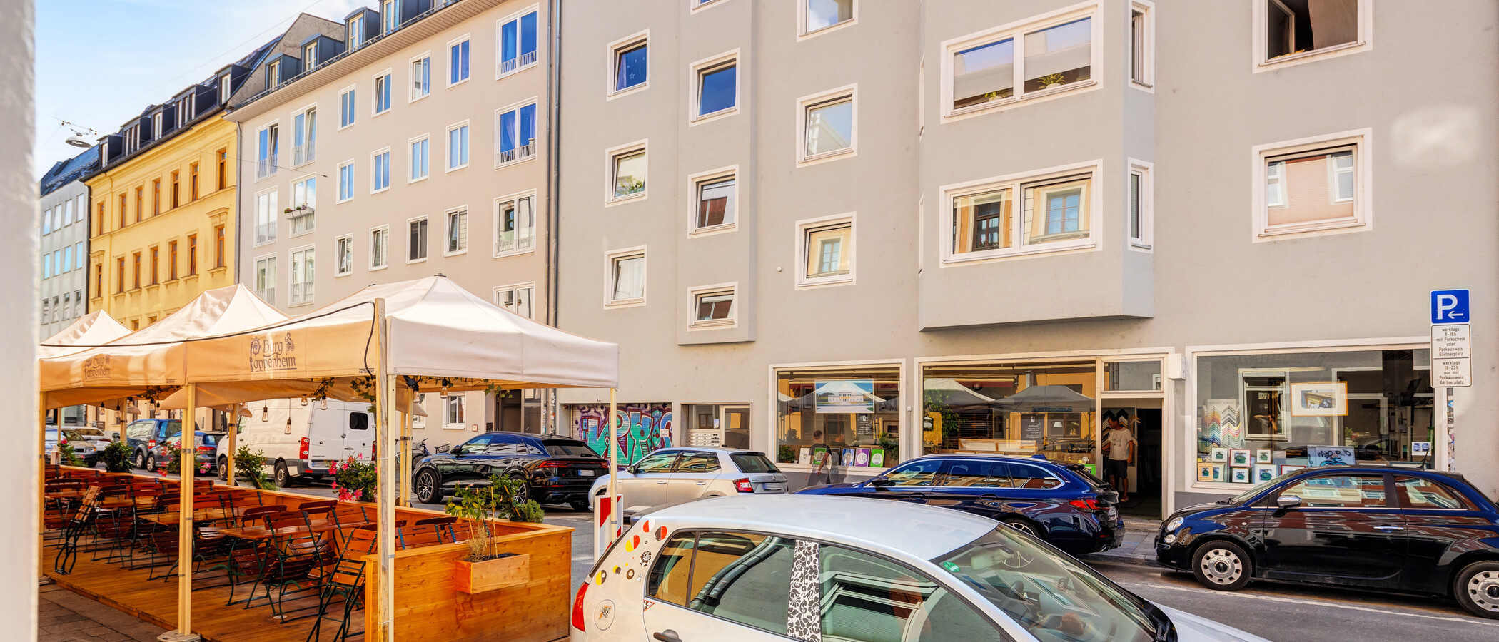 квартира München Gärtnerplatzviertel 04 вид из окна 7556